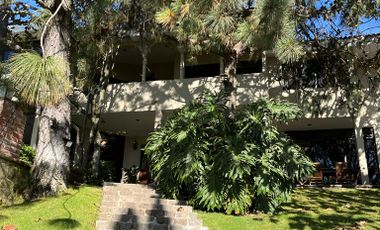 Casa en Venta en Balcones en El Palomar con Excelente Ubicacion.