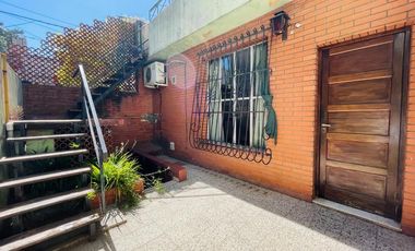 Venta PH a Reciclar con Terraza Propia Parque Chacabuco