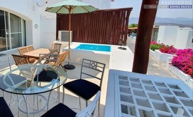 V410 Villa en Venta 2 recámaras amplia terraza y jacuzzi  Porto Ixtapa