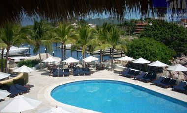 V410 Villa en Venta 2 recámaras amplia terraza y jacuzzi  Porto Ixtapa