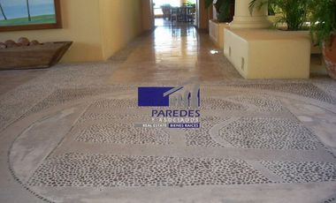 V410 Villa en Venta 2 recámaras amplia terraza y jacuzzi  Porto Ixtapa