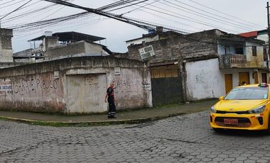 vendo lote centro de Santo Domingo de los Tsachilas