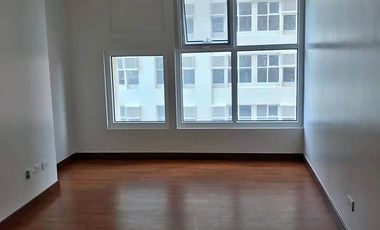 marvin pb com tower Rent to own condominium makati