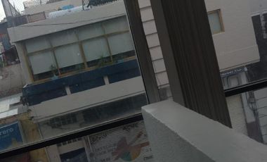 Elegante oficina o consultorio (dentista u otro) en 1er piso en esquina edificio corporativo