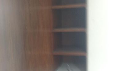 Elegante oficina o consultorio (dentista u otro) en 1er piso en esquina edificio corporativo
