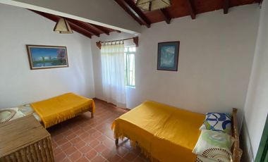 se alquila finca en altagracia por dias