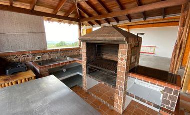 se alquila finca en altagracia por dias