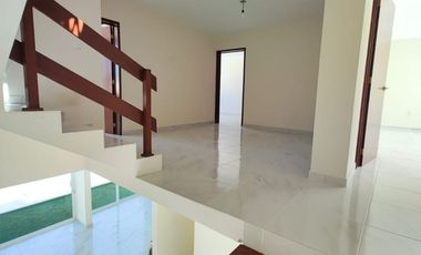 CASA EN VENTA EN IXTAPAN DE LA SAL