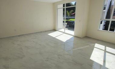 CASA EN VENTA EN IXTAPAN DE LA SAL