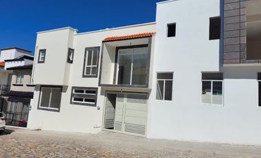 CASA EN VENTA EN IXTAPAN DE LA SAL