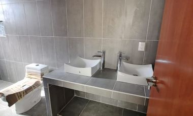 CASA EN VENTA EN IXTAPAN DE LA SAL