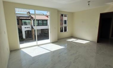 CASA EN VENTA EN IXTAPAN DE LA SAL