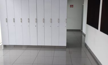 OFICINA EN RENTA DE 256m2 EN LA TORRE FINANCIERA $73,225 + mtt.