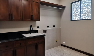 Casa en Misión de los Lagos con Alberca En VENTA 21,500,000 MXN