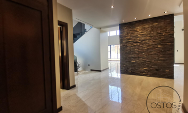 Casa en Misión de los Lagos con Alberca En VENTA 21,500,000 MXN