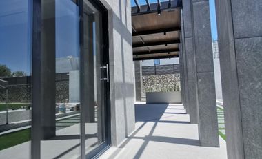 Casa en Misión de los Lagos con Alberca En VENTA 21,500,000 MXN