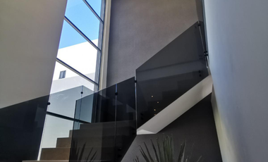 Casa en Misión de los Lagos con Alberca En VENTA 21,500,000 MXN