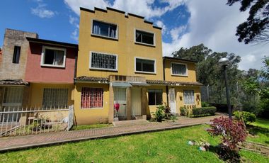 Casa Nueva a Estrenar en Venta Dentro de Conjunto Sector Valle de los Chillos (Insdustrias  Danec)