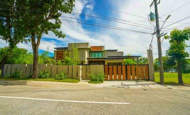 MODERN HOUSE FOR SALE IN MANILA SOUTHWOODS CARMONA WITH 5 BEDROOMS