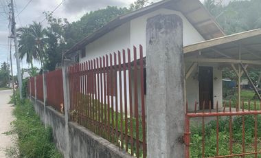 RESIDENTIAL LOT FOR SALE WITH FIXER UPPER HOUSE ID 14878