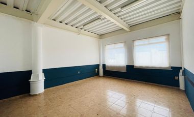 Local Comercial en Renta en Veracruz, Sobre AV Principal Fracc. Virginia.