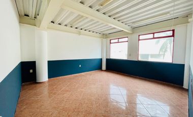 Local Comercial en Renta en Veracruz, Sobre AV Principal Fracc. Virginia.
