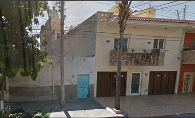 CASA de garantía hipotecaria en Calle Antonio Enriquez, San Andrés, Guadalajara, Jalisco, México