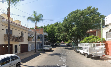 CASA de garantía hipotecaria en Calle Antonio Enriquez, San Andrés, Guadalajara, Jalisco, México