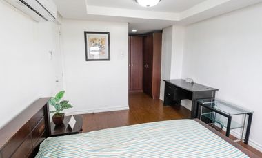 FOR RENT/SALE: 2 Bedroom Fully Furnished Unit in MCKINLEY GARDEN VILLAS