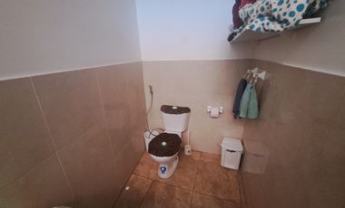 Villa con amplio patio en venta, a pocos metros de playa de San Jacinto, Manabí Ecuador