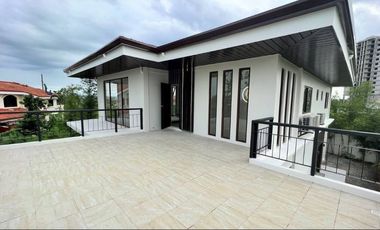 Luxury Brandnew 5 Bedrooms House with Pool within a Beach Resort Subdivision
