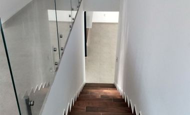 VENTA DE BONITA CASA NUEVA A 10 MINUTOS DEL CENTRO DE CUERNAVACA MORELOS