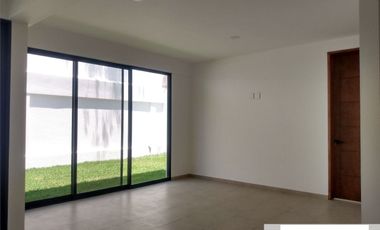 VENTA DE BONITA CASA NUEVA A 10 MINUTOS DEL CENTRO DE CUERNAVACA MORELOS