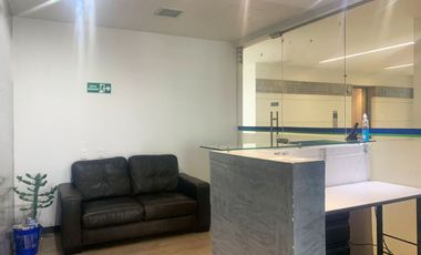 PR18598 Oficina Amoblada en venta en el sector Villa Carlota