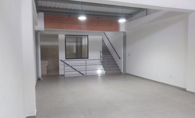 PR21647 Bodega Independiente en arriendo en el sector Perpetuo Socorro