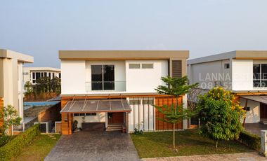 Luxury Pool Villa Fully Furnished in Gated Community for SALE in San Kamphaeng