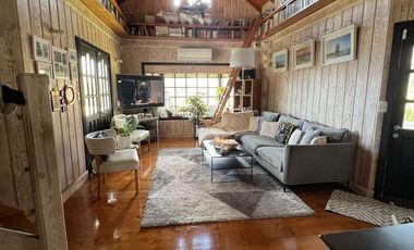 Importante casa en Los Calabozos #1094