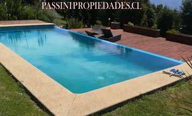 Importante casa en Los Calabozos #1094