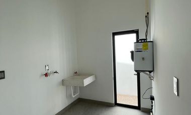 Casa Nueva en Venta de Una Planta en Valles del Molino. León, Guanajuato.