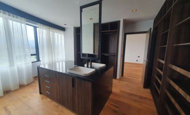 Renta departamento en Bosque Real, EN CORE 31 ¡MANTENIMIENTO INCLUIDO Y EXCLUSIVAS AMENIDADES!!