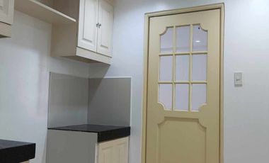 FOR LEASE: 8 WACK WACK 3BR UNIT