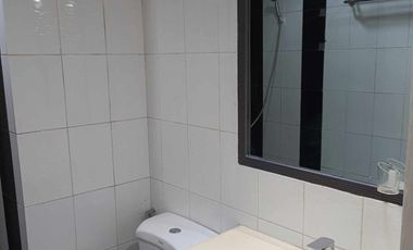 FOR LEASE: 8 WACK WACK 3BR UNIT