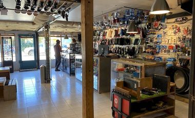 Se vende Propiedad comercial  ubicada en Pucón centro