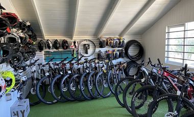 Se vende Propiedad comercial  ubicada en Pucón centro