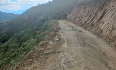 VENDO TERRENO DE 5 HECTÁREAS  EN BARBOSA ANTIOQUIA
