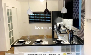 House and Lot in Cottonwood Heights Antipolo