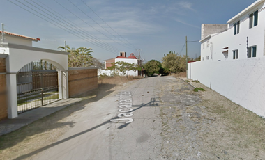 Atención Inversionistas!! Casa en Remate Bancario Adjudicada Entrega De 3 A 6 Meses Col. Fracc. Jacarandas Oaxtepec, Morelos.