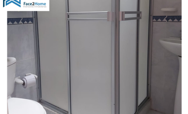 CASA EN VENTA TRES PISOS EXCELENTE UBICACIÓN