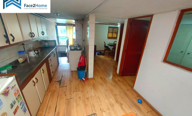 CASA EN VENTA TRES PISOS EXCELENTE UBICACIÓN