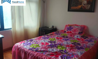 CASA EN VENTA TRES PISOS EXCELENTE UBICACIÓN